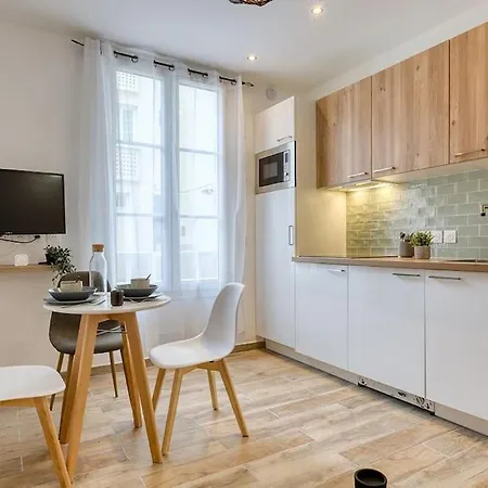Bel Amenage De 30m2 Daire Bois-Colombes