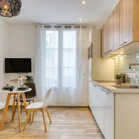 Daire Bel Amenage De 30m2